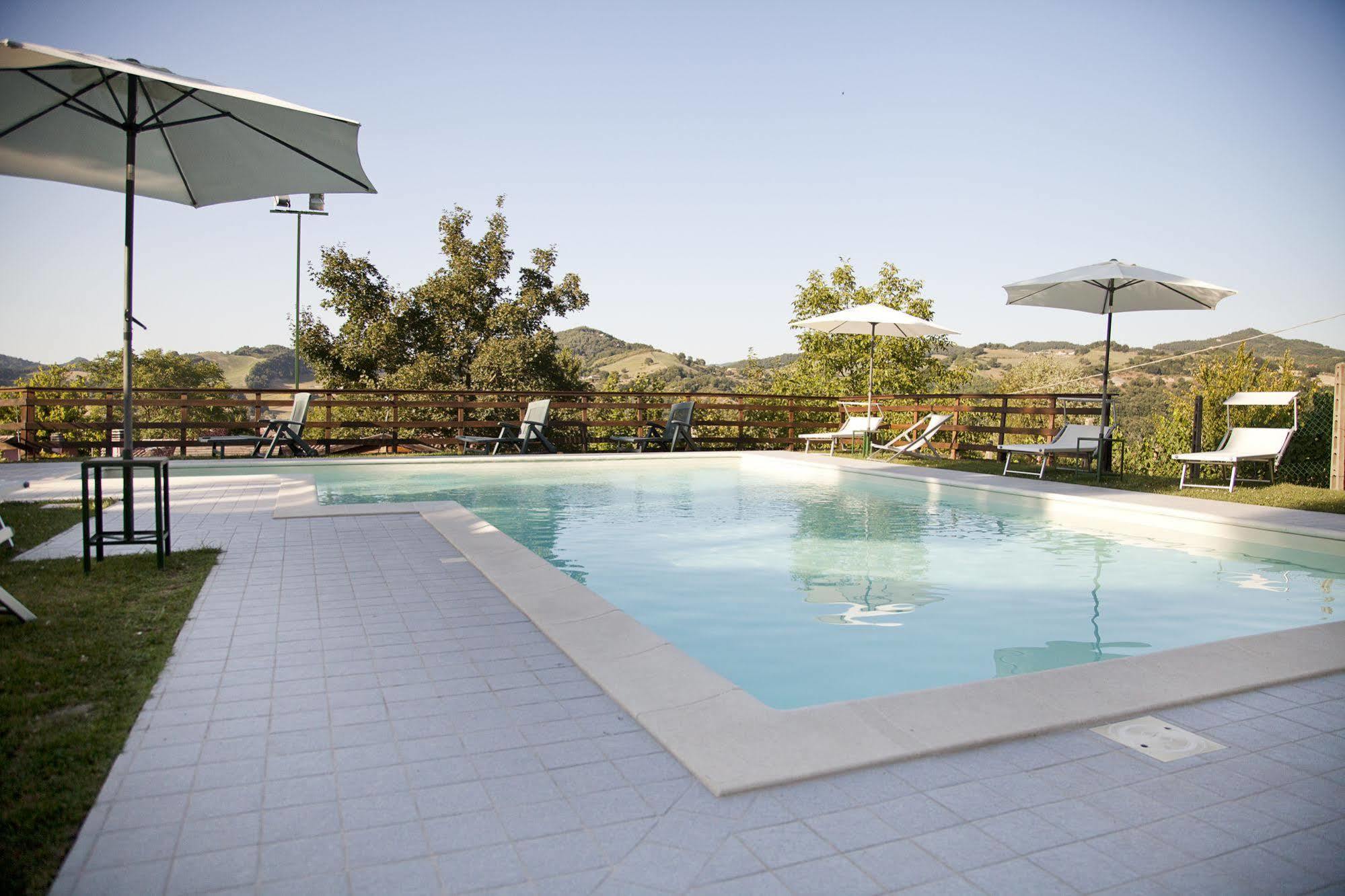 Country House Angelo Blu Urbania Exterior foto
